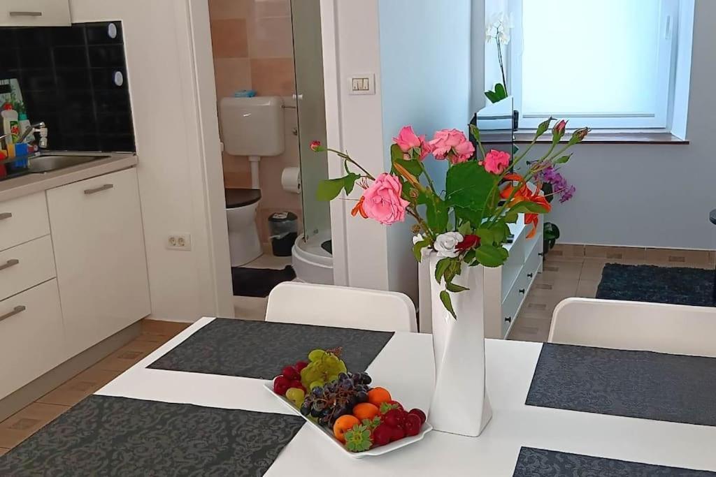 Lovely Apartment Morje - Koper Old Town Exterior foto